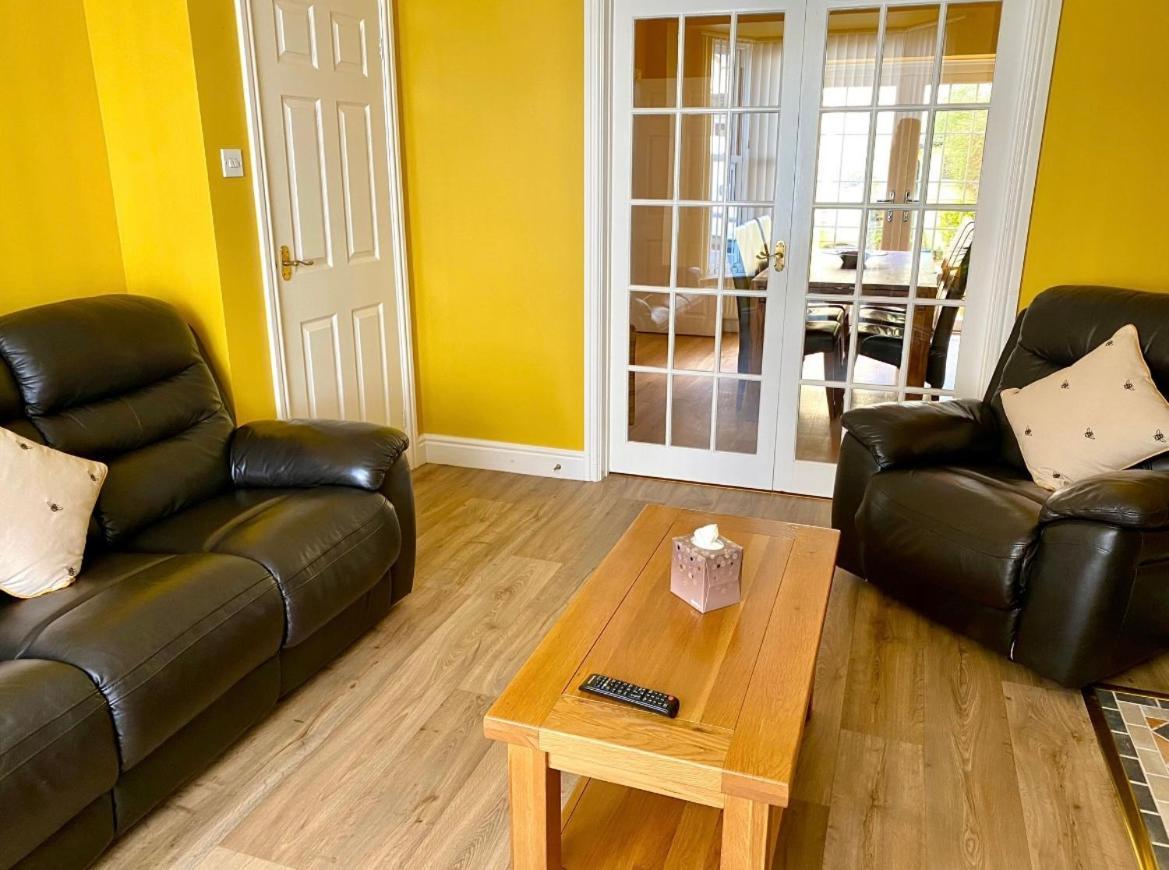 Honey Cottage Tenby Esterno foto