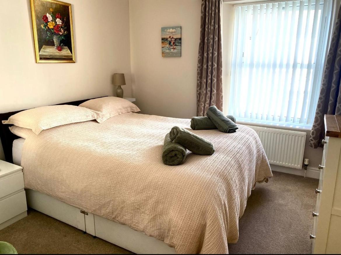 Honey Cottage Tenby Esterno foto