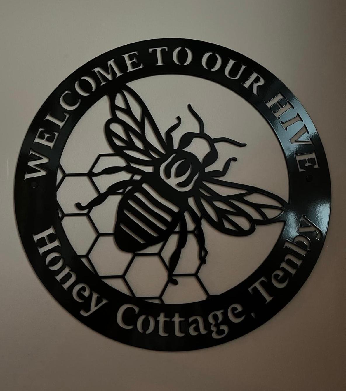 Honey Cottage Tenby Esterno foto